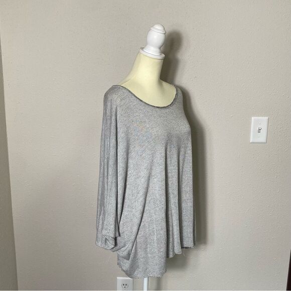 Truly Madly Deeply Oversized Boxy Raw Hem Heathered Tee Shirt Women's Size M-L - Picture 5 of 13